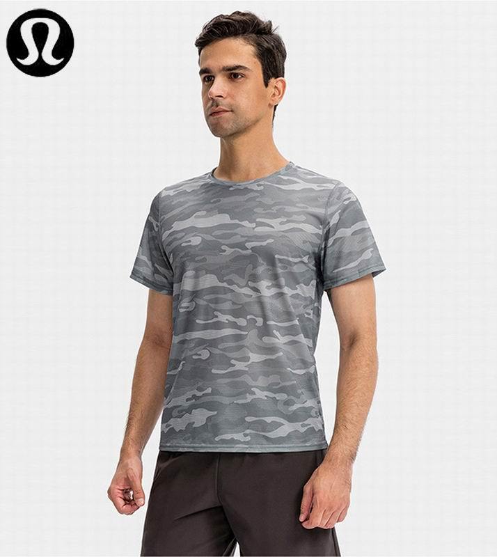 Lululemon Men's T-shirts 33